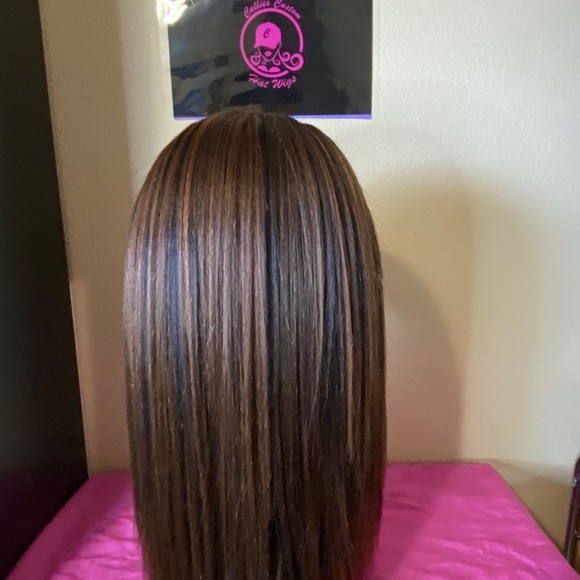 Callie’s custom headband wig - Picture 5 of 9